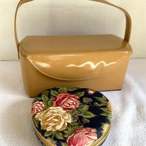 Retro Set of 2 Jewelry Containers 1 Heart shape & 1 Purse Shaped in Beige